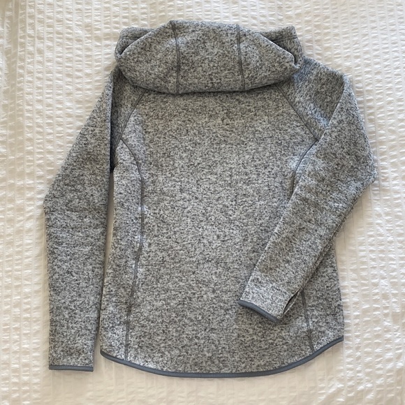 Detroit Pistons Scoop Hoodie - Picture 2 of 5